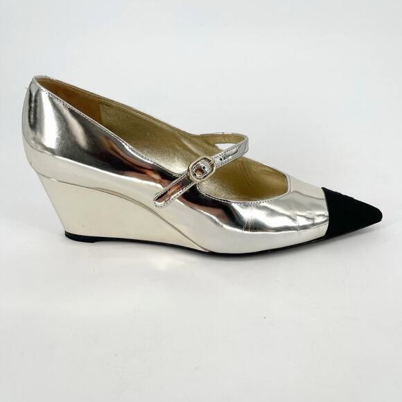 Chanel Laminated Metallic Calfskin Grosgrain Cap Toe CC Pointed Toe Wedge EU 37 - Picture 3 of 15